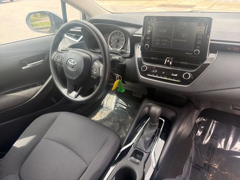 Used 2021 Toyota Corolla LE FWD image 20