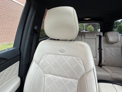 Used 2017 Mercedes-Benz GLS 450 4MATIC image 34