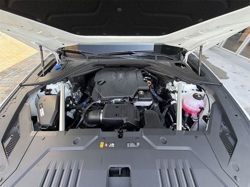 New 2026 Genesis GV70 2.5T Advanced image 18