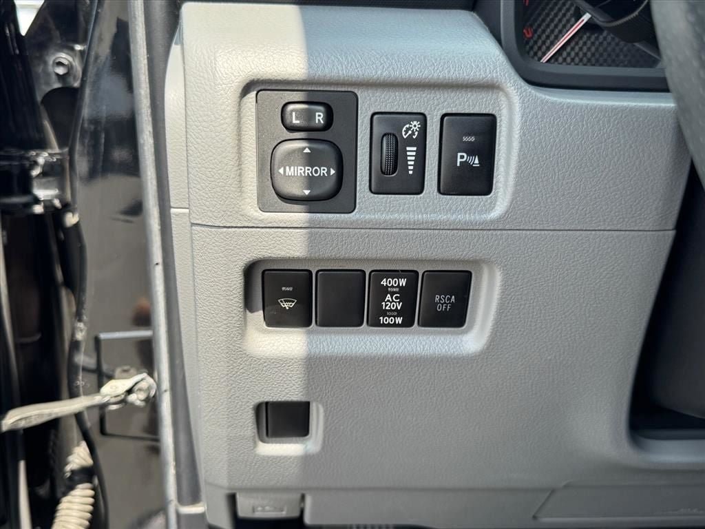 Used 2012 Toyota 4Runner SR5 w/ Premium Pkg AWD/4WD image 22