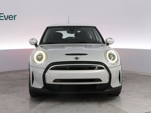 Used 2023 MINI Cooper SE image 3