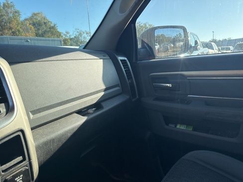 Used 2014 RAM 1500 Big Horn image 15