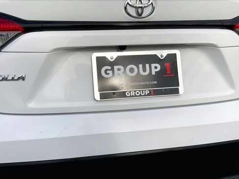 Used 2024 Toyota Corolla LE FWD image 10