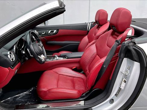 Used 2017 Mercedes-Benz SL 450 image 7