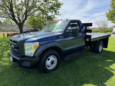 Used 2016 Ford F350 XL RWD image 1