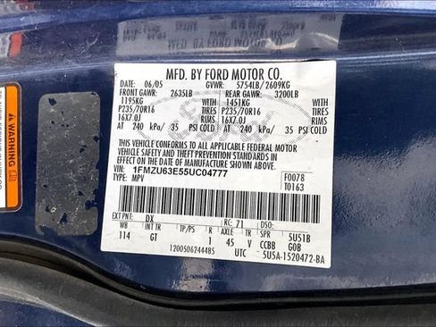 Used 2005 Ford Explorer XLT RWD image 15