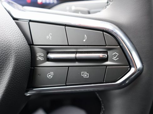 New 2026 Chevrolet Equinox LT image 18