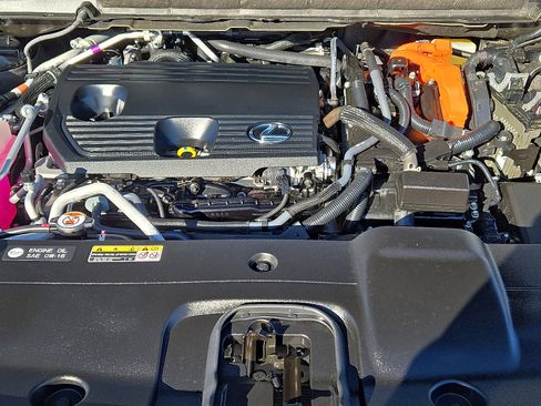 Certified 2025 Lexus RX 450h AWD w/ Convenience Package image 28