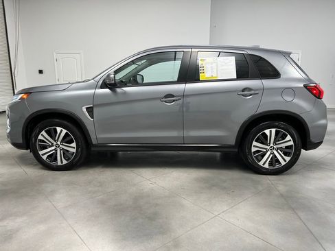 Used 2025 Mitsubishi Outlander Sport AWD image 4