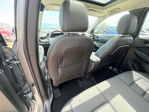 Used 2026 Buick Encore GX Avenir w/ Avenir Technology Package AWD/4WD image 15