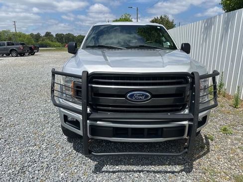 Used 2018 Ford F150 XLT w/ Equipment Group 302A Luxury AWD/4WD image 8