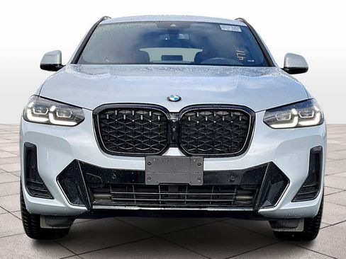 Used 2025 BMW X4 xDrive30i w/ Premium Package image 3
