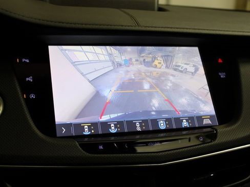 Used 2020 Cadillac CT6 V w/ LPO, Premium Carpet Package image 19