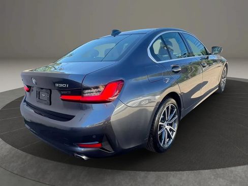 Used 2020 BMW 330i xDrive Sedan w/ Premium Package AWD/4WD image 5