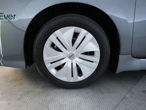 Used 2025 Nissan Leaf S FWD image 19