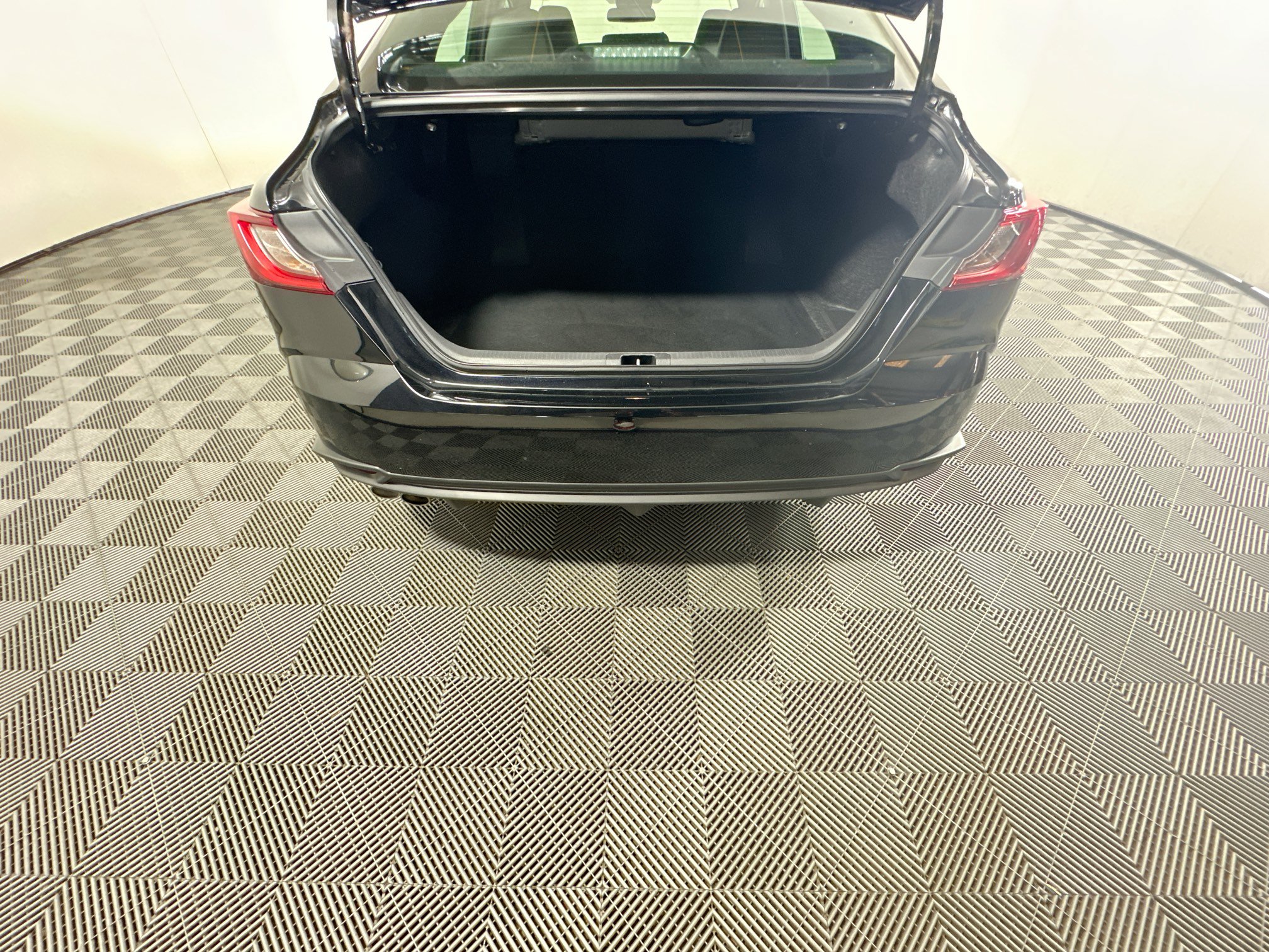 Certified 2026 Toyota Camry SE FWD image 31