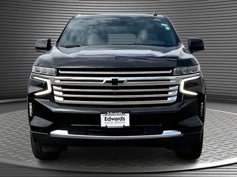 Used 2024 Chevrolet Tahoe High Country image 2