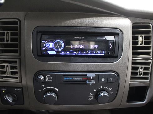 Used 2002 Dodge Durango Sport image 15