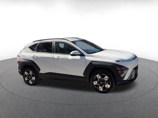 Used 2025 Hyundai Kona SEL video 2