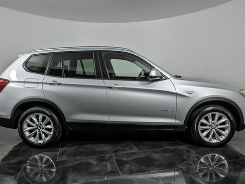 Used 2017 BMW X3 xDrive28i AWD/4WD image 10