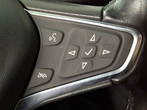 Used 2021 Chevrolet Equinox LT AWD/4WD image 21