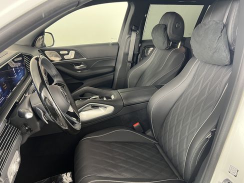 Certified 2026 Mercedes-Benz Maybach GLS 600 4MATIC image 16