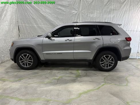 Used 2020 Jeep Grand Cherokee Limited w/ Premium Lighting Group AWD/4WD image 13