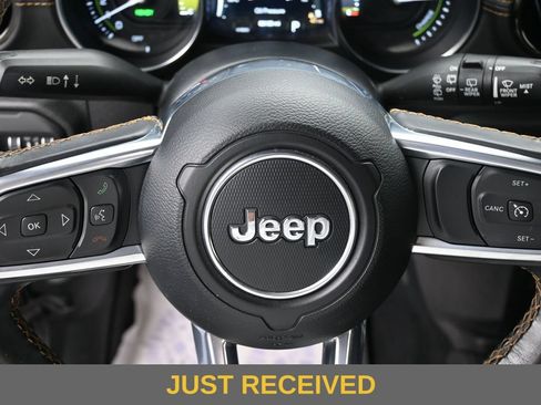 Used 2021 Jeep Wrangler Unlimited Sahara AWD/4WD image 16