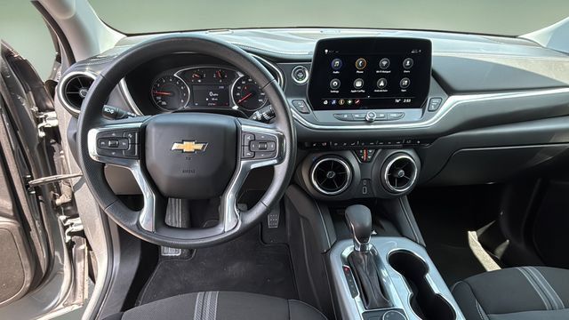 Used 2023 Chevrolet Blazer LT w/ Convenience Package FWD image 10