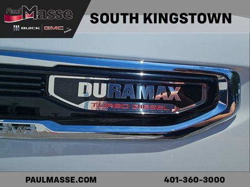 Used 2022 GMC Sierra 1500 SLT w/ SLT Convenience Package AWD/4WD image 10