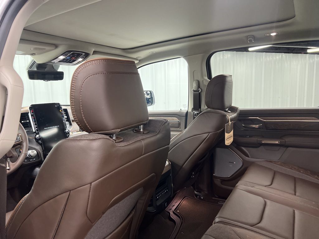 Used 2026 RAM 1500 Limited AWD/4WD image 13