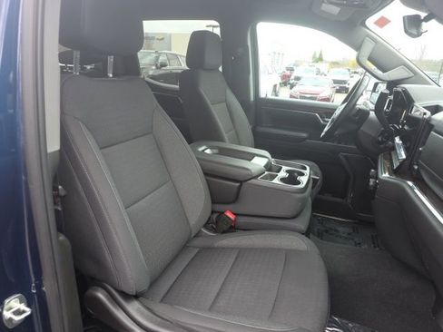 Used 2023 Chevrolet Silverado 1500 LT AWD/4WD image 11