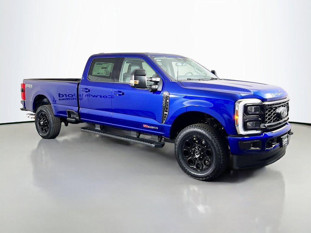 New 2026 Ford F350 Lariat w/ Black Appearance Package AWD/4WD 360° Tour