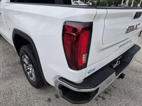Used 2026 GMC Sierra 1500 SLT RWD image 15
