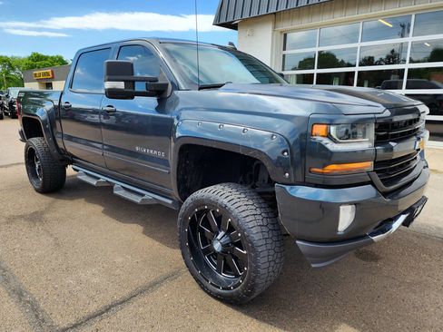 Used 2017 Chevrolet Silverado 1500 LT w/ All Star Edition AWD/4WD image 2