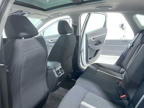 Used 2023 Hyundai Sonata SEL w/ Convenience Package FWD image 12