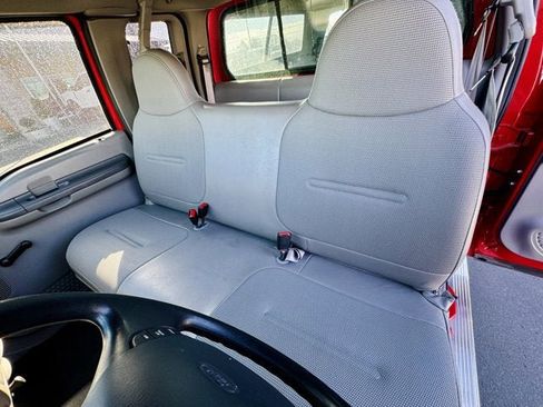 Used 2000 Ford F250 XL image 13