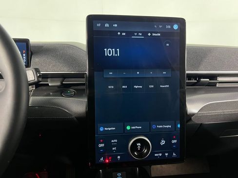 Used 2022 Ford Mustang Mach-E GT w/ GT Performance Edition image 18