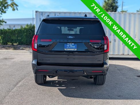 Certified 2025 Ford Expedition Max Platinum w/ Stealth Performance Package AWD/4WD image 5
