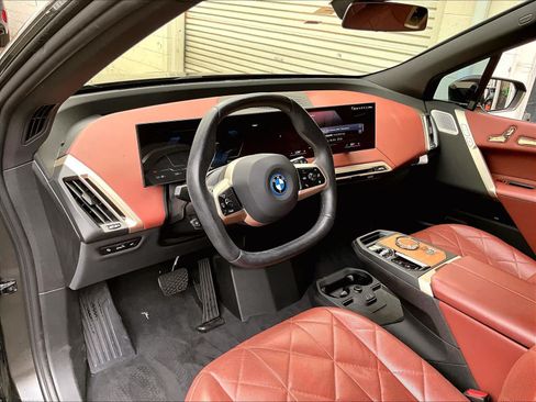 Used 2023 BMW iX M60 w/ Executive Package AWD/4WD image 16