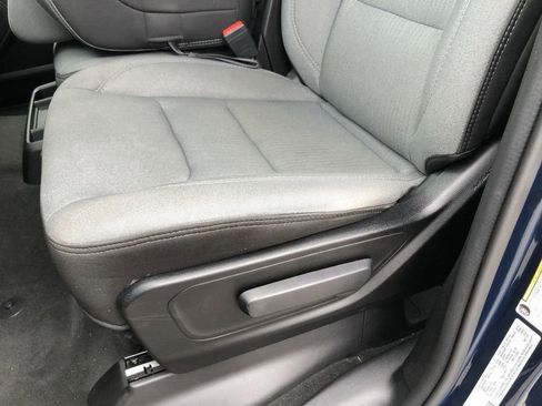 Used 2022 RAM 1500 Big Horn AWD/4WD image 14