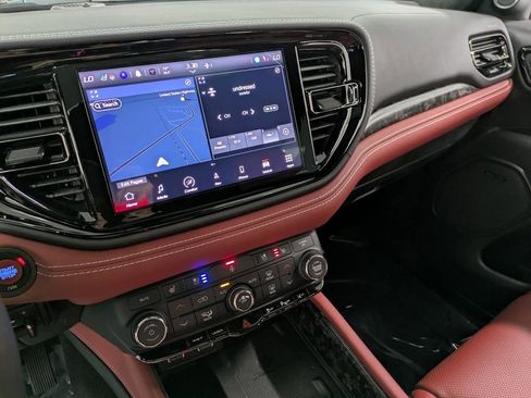 Used 2024 Dodge Durango SRT Hellcat image 12