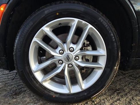 Used 2024 Dodge Durango GT image 25