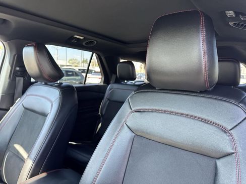 Used 2024 Ford Explorer ST-Line w/ Class IV Trailer Tow Package image 25