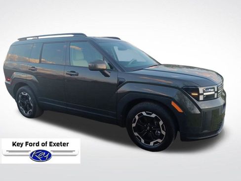 Used 2024 Hyundai Santa Fe SEL image 1