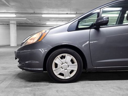 Used 2013 Honda Fit Base image 12