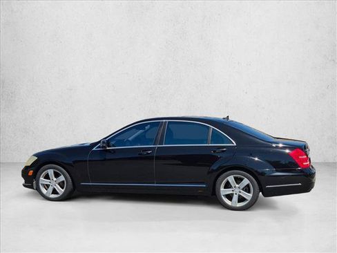 Used 2011 Mercedes-Benz S 550 image 8