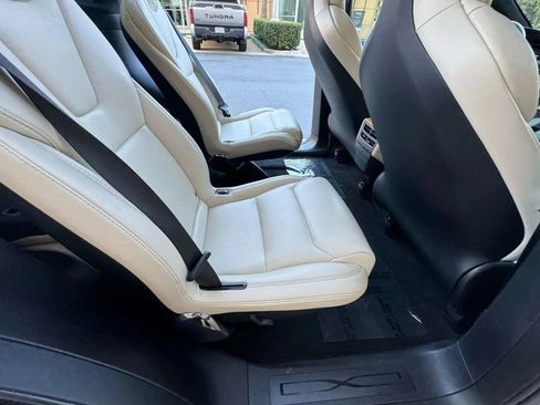 Used 2019 Tesla Model X Long Range AWD/4WD image 15