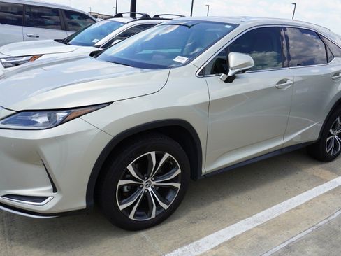 Used 2020 Lexus RX 350 FWD w/ Premium Package image 4