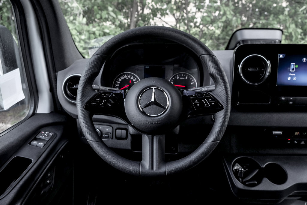 Used 2026 Mercedes-Benz Sprinter 2500 image 16
